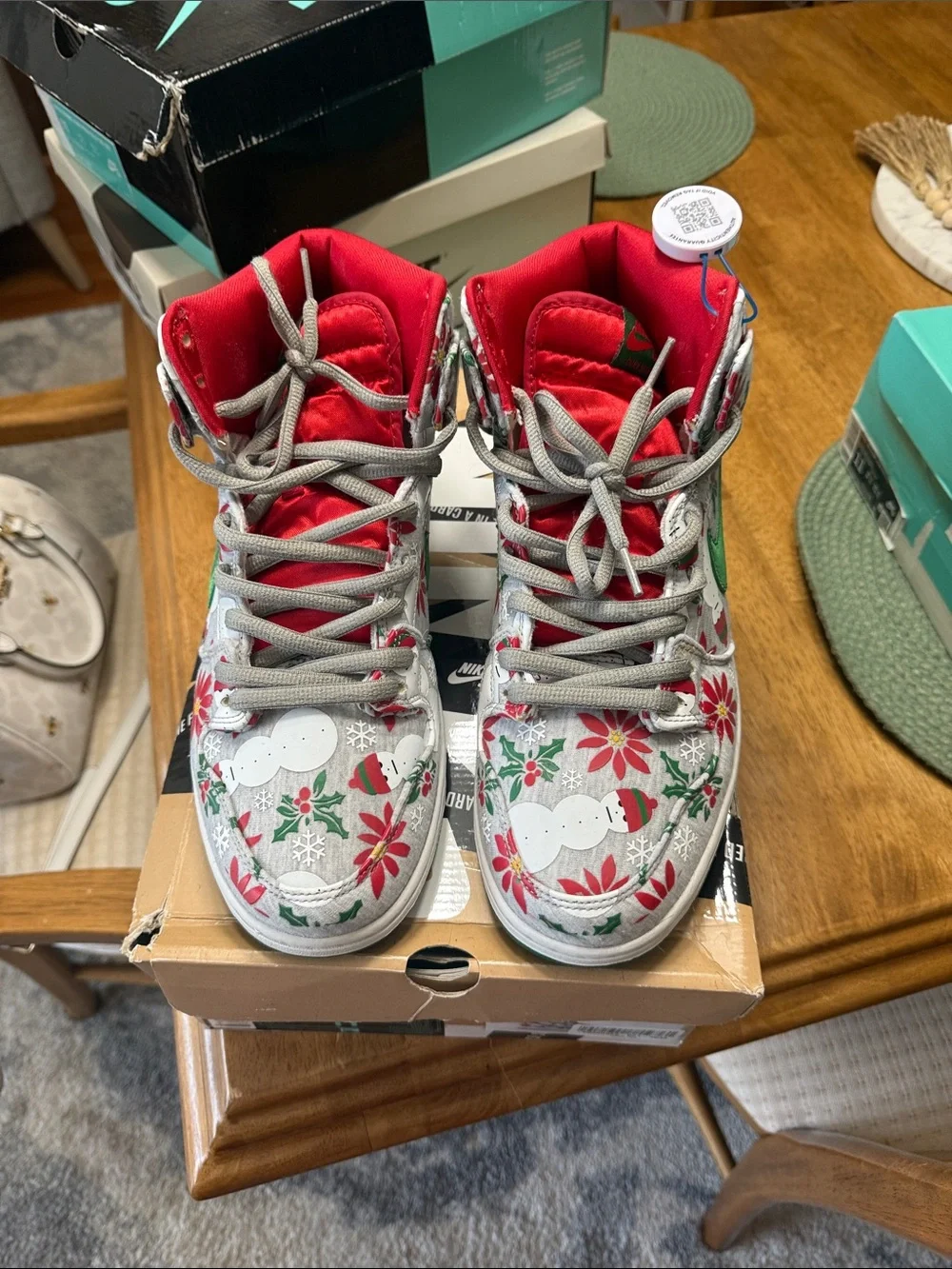 Sb dunk ugly sweater